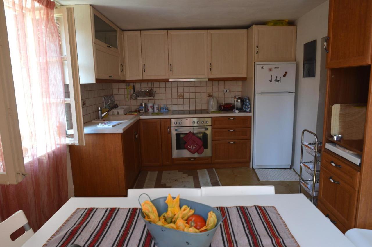 Molivos Tower Βίλα Μήθυμνα Δωμάτιο φωτογραφία